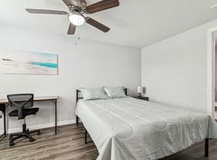 10033 Brunswick Ln ROOM 3, Pt Richey, FL 34668