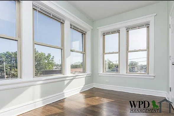 7707 S Green St #2 — Photo 5