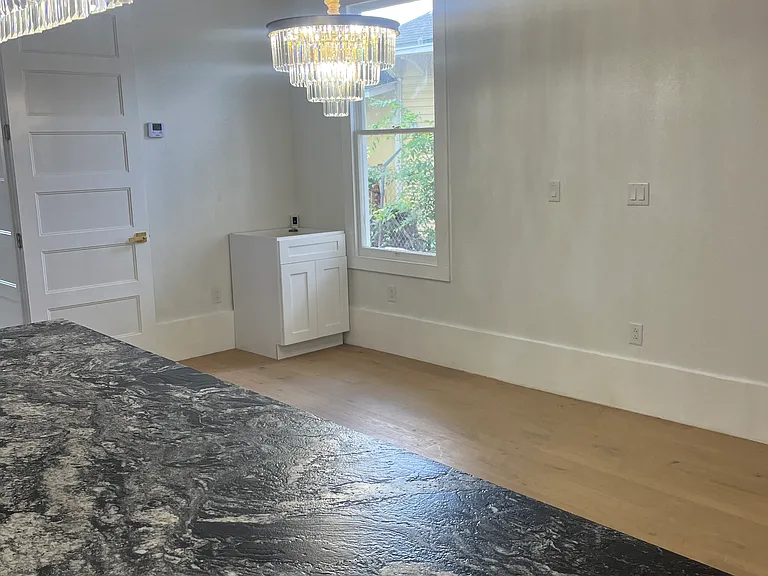 1305 S Saint Marys St #3 — Photo 15