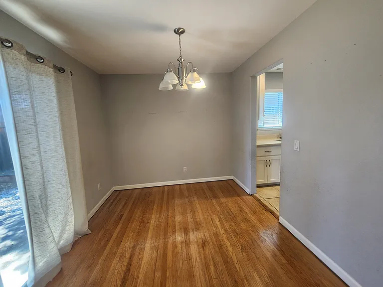 1346 Roselli Dr — Photo 7