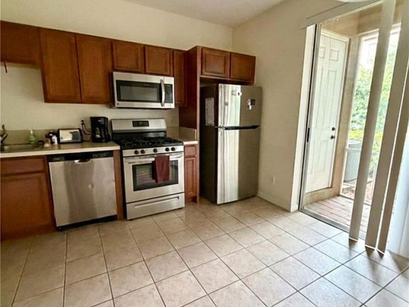 2nd image of 17533 Laurel Grove Ct