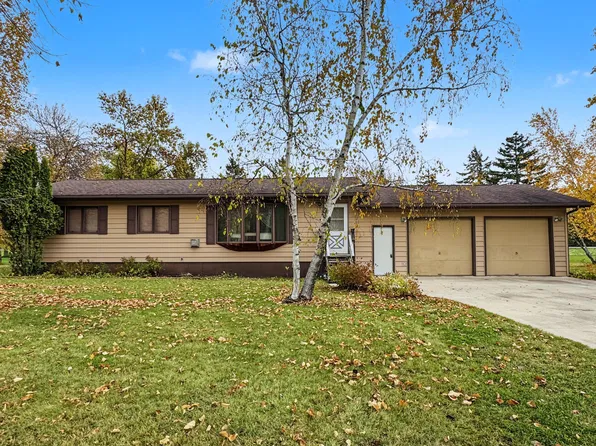 33210 593rd Ave, Warroad, MN 56763