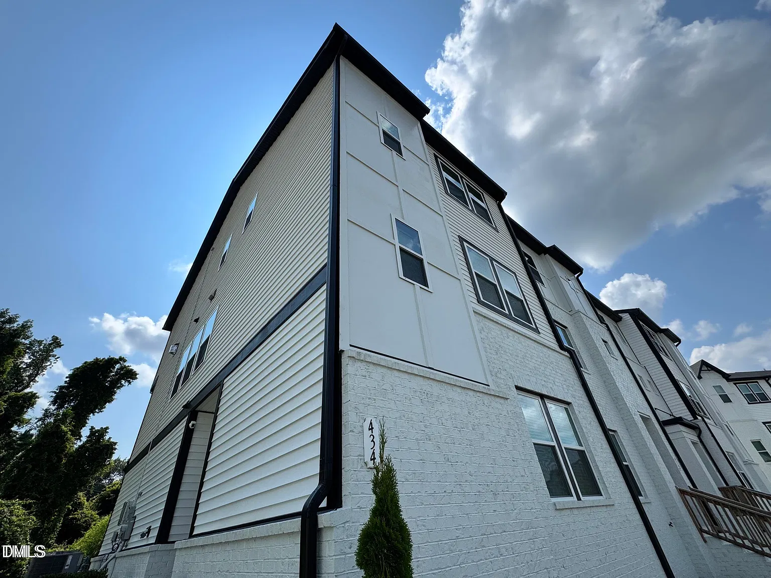 434 Sustainable Way — Photo 3
