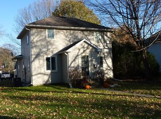 433 N Huron Ave, Spring Valley, MN 55975