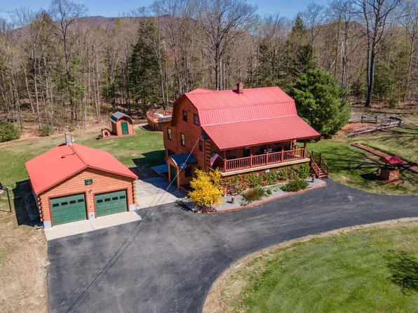 153 Stetson Road, Hartford, ME 04220