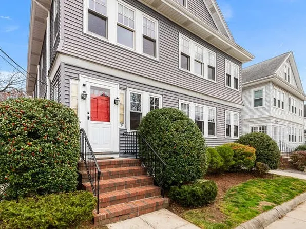 9-11 Adanac Ter, Dorchester Center, MA 02124