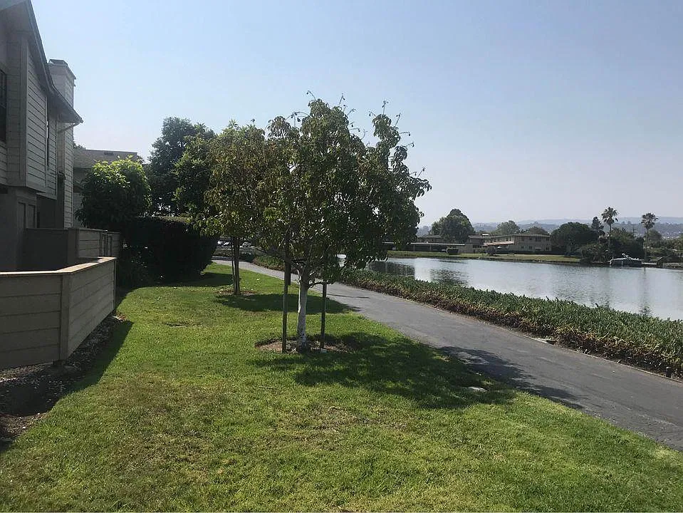 3 bed, 1400 sqft, $5,500 — Photo 1