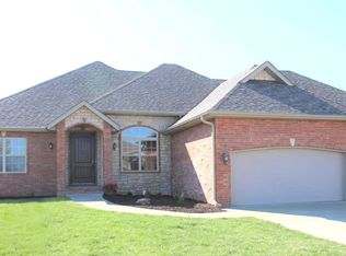 1103 N 21st Ave, Ozark, MO 65721