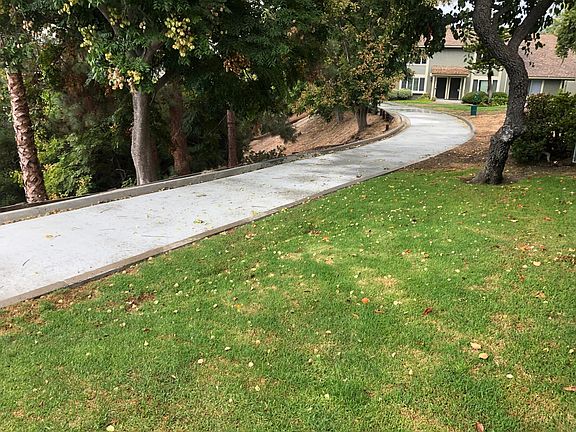 5th image of 555 Serento Cir