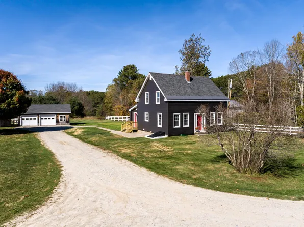 890 Elmwood Road, Pownal, ME 04069