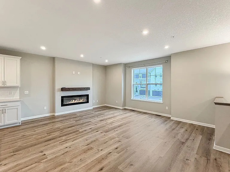 13485 Territorial Cir N — Photo 3