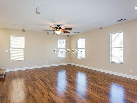 5th image of 1251 Gingerbread Man Ave