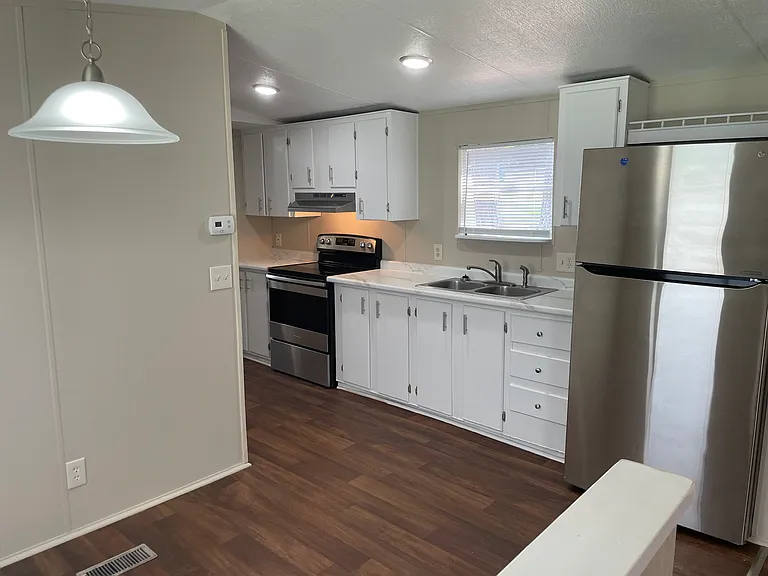 1 Sparkleberry Rd — Photo 2