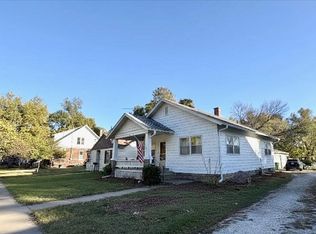 818 W 6th St, Ottawa, KS 66067