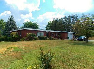 44 W Berkeley St, Uniontown, PA 15401