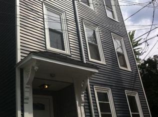 13 Cheever Ct #11F, Boston, MA 02128