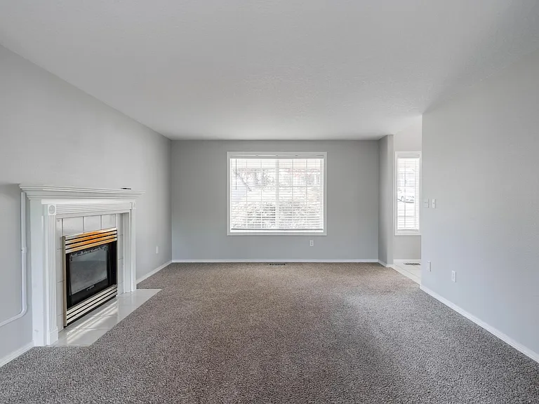 3639 NW 32nd Ave — Photo 5