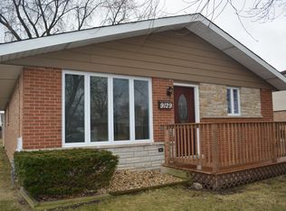 9129 Orchard Ln, Bridgeview, IL 60455