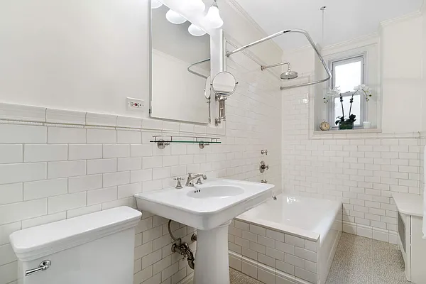 Sold by Compass | media 15