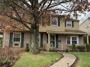 513 Macbeth Dr, Pittsburgh, PA