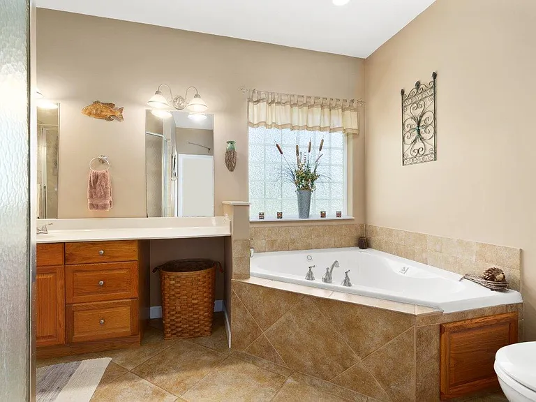 405 SE Salerno Rd — Photo 20