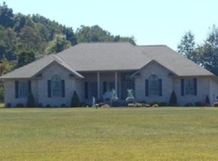 96 Ella Ln, Jackson, OH 45640