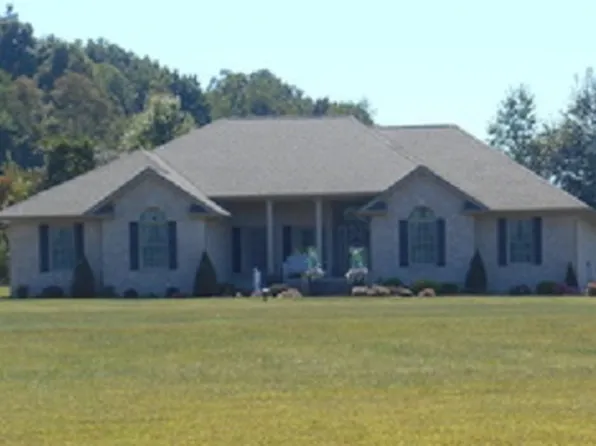 96 Ella Ln, Jackson, OH 45640