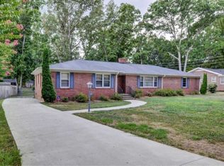109 Ridgeway Rd, Spartanburg, SC 29301