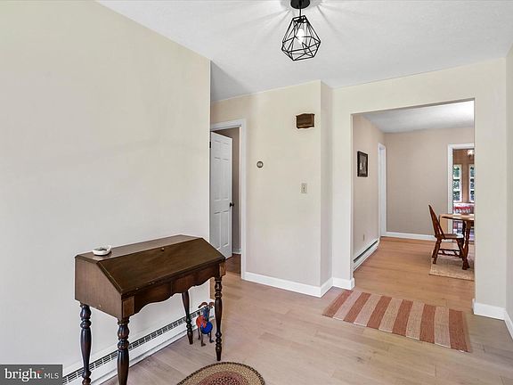 5th image of 103 Myriah Dr