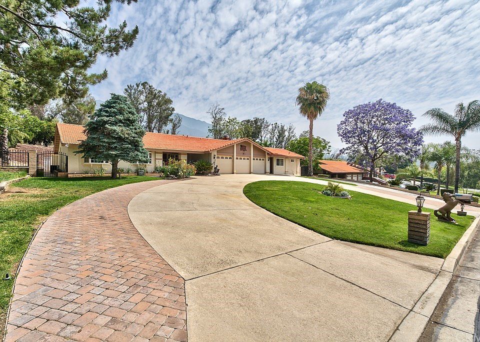 1st image of 9820 Cinch Ring Ln