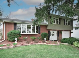 464 Tennyson Rd, Bartlett, IL 60103