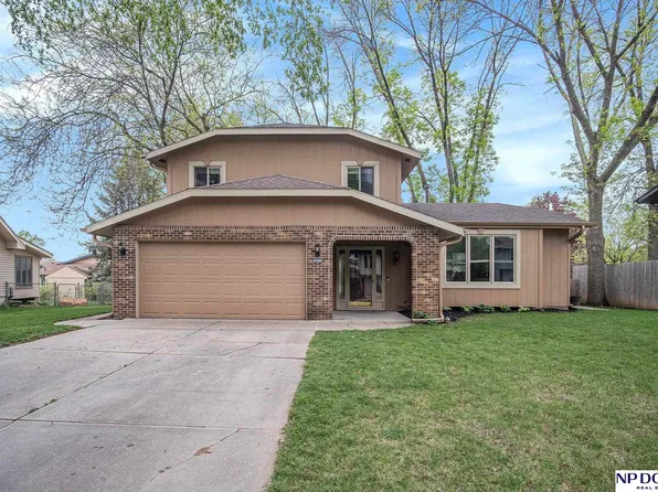 16073 Frederick St, Omaha, NE 68130