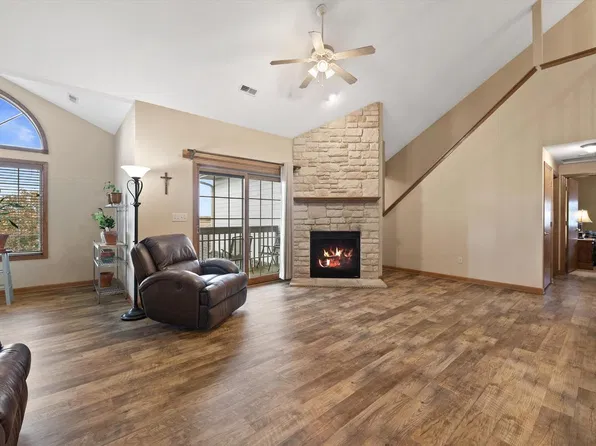 N161W19088 Oakland DRIVE, Jackson, WI 53037