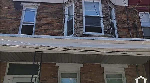 1014 Line St — Photo 1