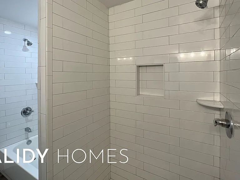 702 Amity Ln — Photo 21