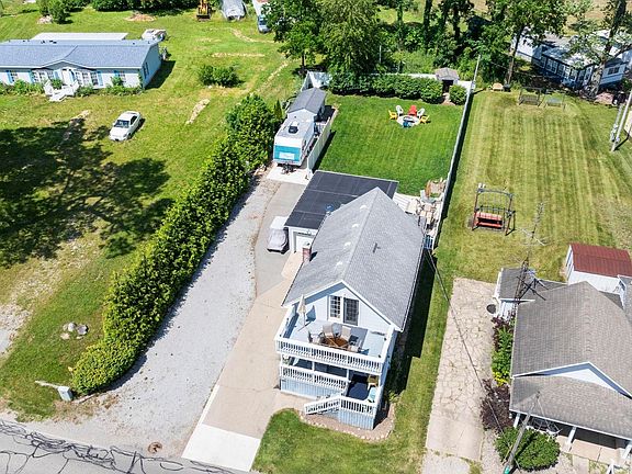 4th image of 2320 W Orland Rd