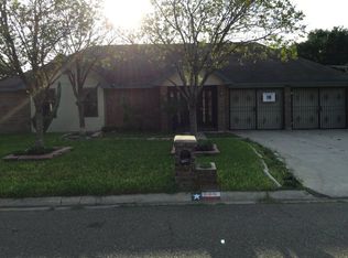 512 Claveles St, Palmview, TX 78572