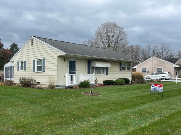 109 W Southfield Dr, Jackson, MI 49203