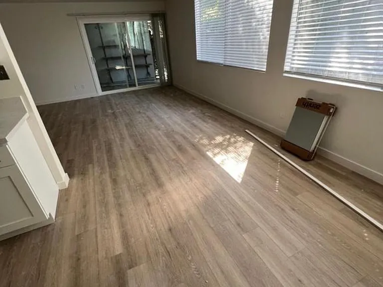 4605 Sylmar Ave — Photo 4
