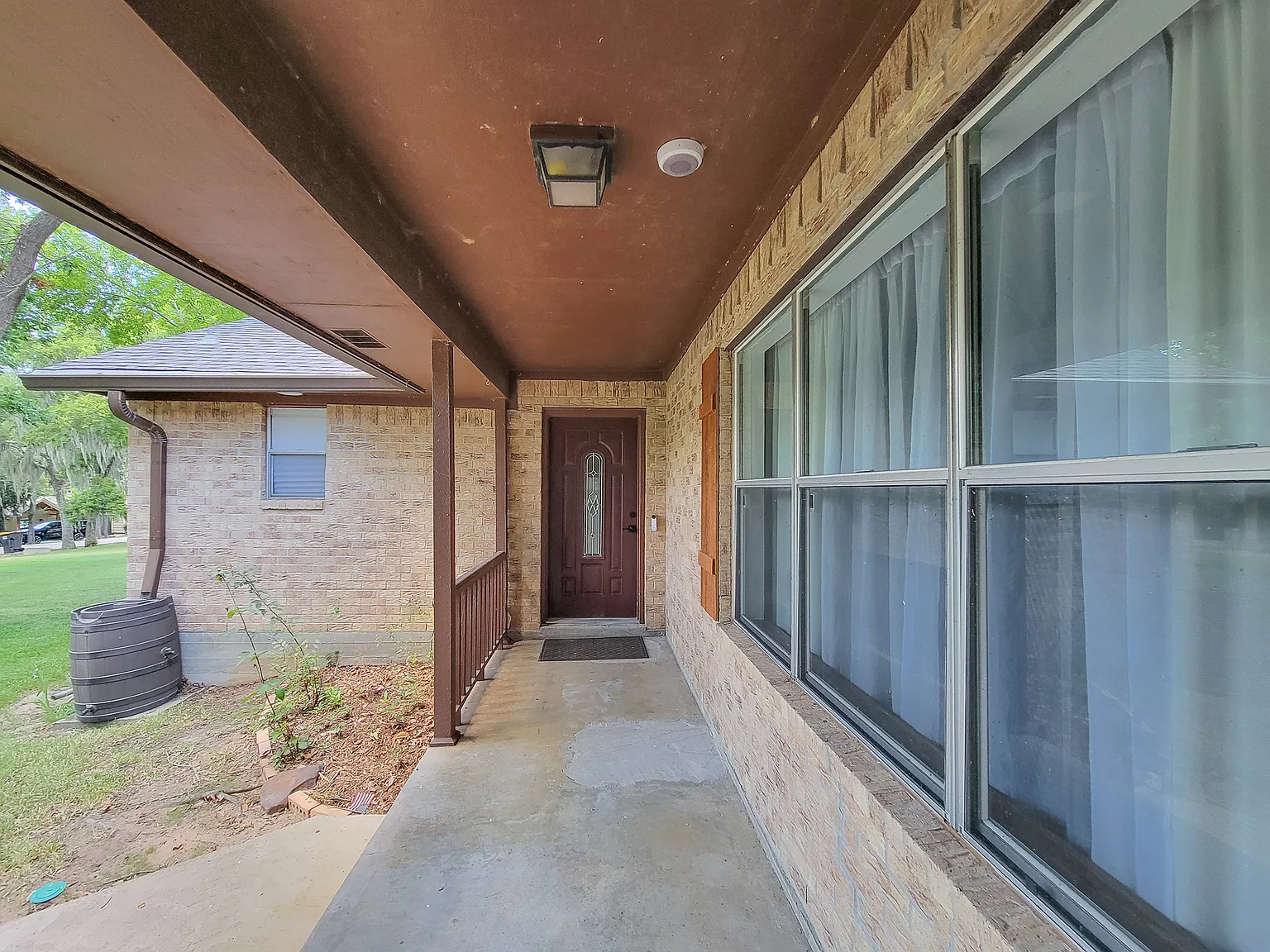 3 bed, 1464 sqft, $1,900 — Photo 4