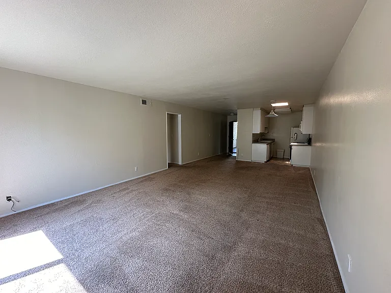 1741 Granville Ave #206 — Photo 5