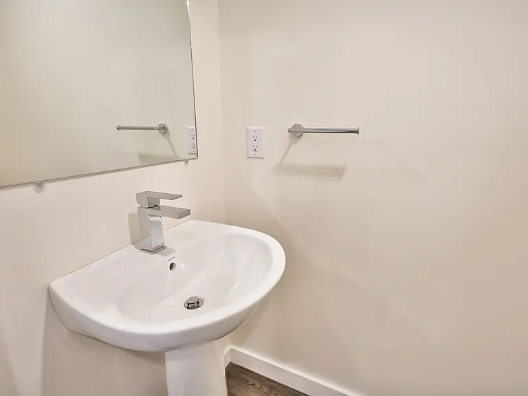 1502 N Randolph St #11C — Photo 13