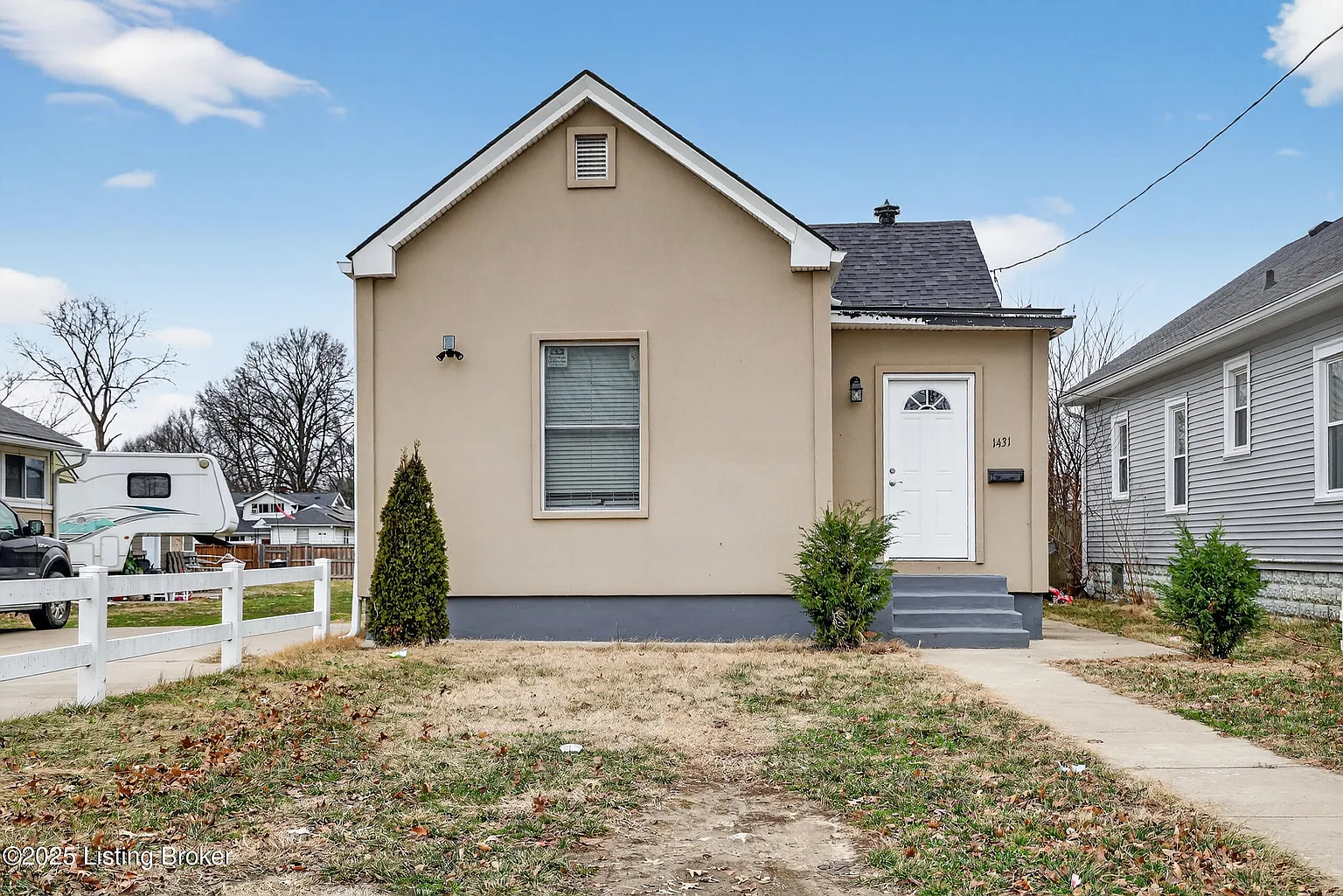 1431 Berry Blvd photo 1