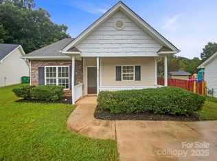 1913 Nigel Ct, Charlotte, NC 28213