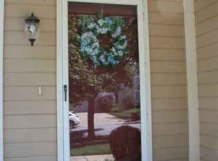 15825 Maple St, Overland Park, KS 66223