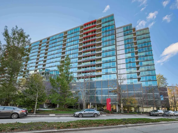 800 Elgin Rd APT 1014, Evanston, IL 60201