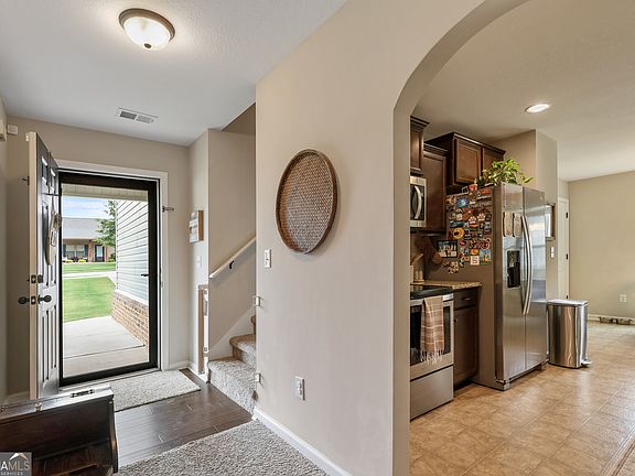 2nd image of 263 Stane Brook Ct