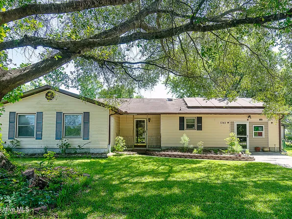 1342 Old Maplehurst Rd Road, Jacksonville, NC 28540