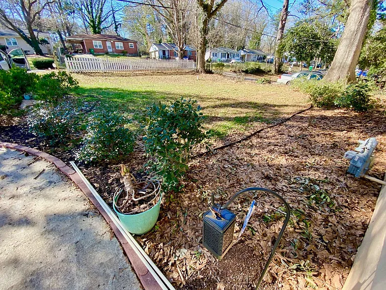 1900 Meadow Ln — Photo 10