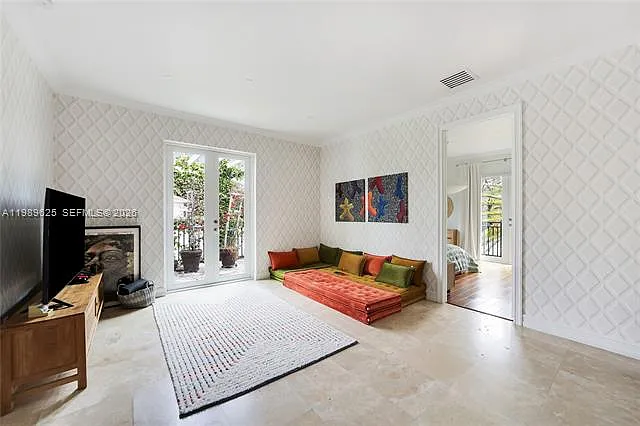 1898 S Miami Ave — Photo 26